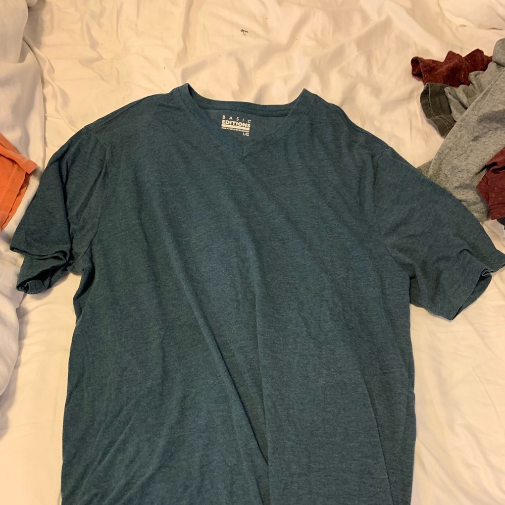 Men’s v Neck!